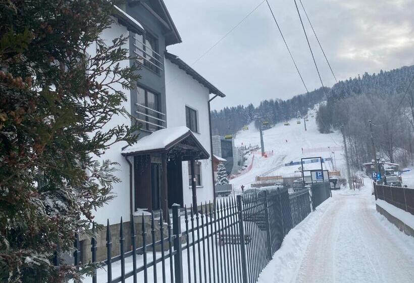 バルコニー付スタンダード4ベッドルーム, Villa Pod Skrzycznem