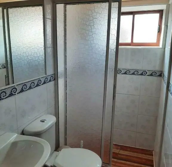 １階の１ベッドルームアパートメント, Punta De Tralca Suites