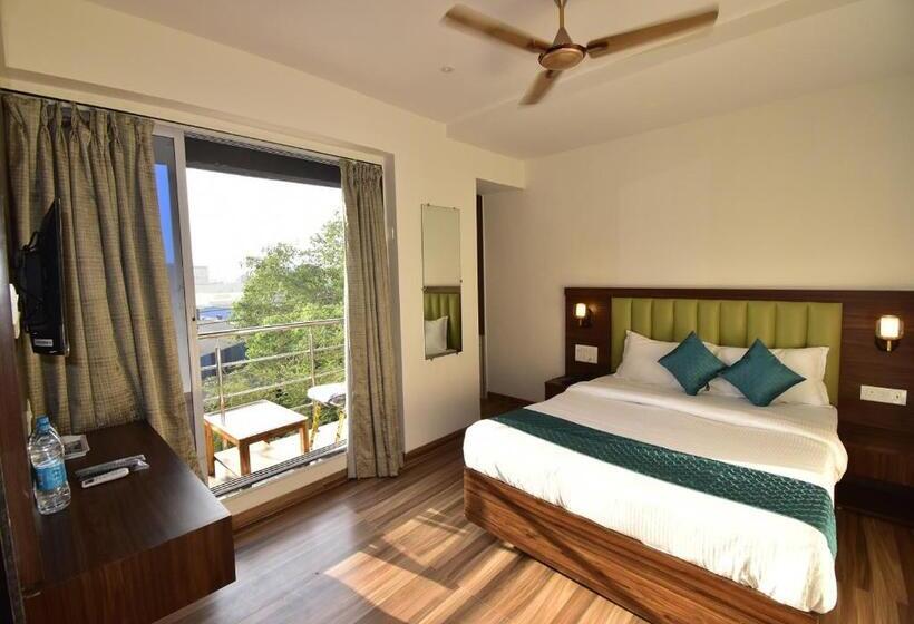 스탠다드 룸 킹사이즈 침대, Candor Amigo Airoli Mind Space