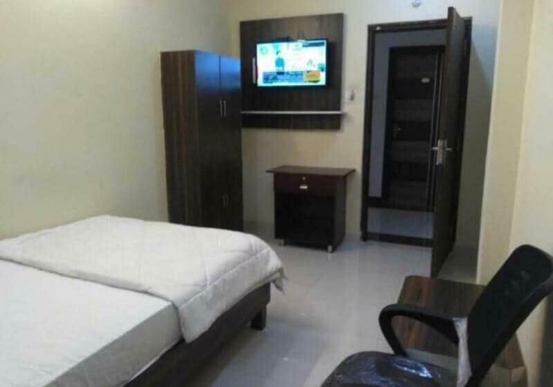 غرفة كلاسيكية ثلاثية, Oyo Flagship 80855 R Grand