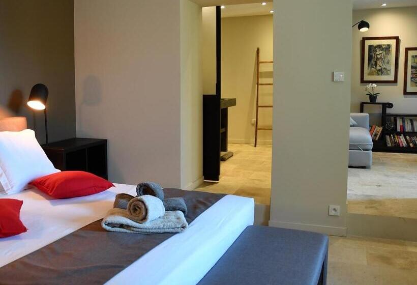 Полулюкс Одноместный с Террасой, Chambres D Hôtes Le Pontillaou