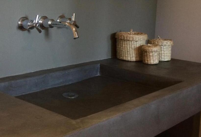 テラス付きジュニアスイート, Chambres D Hôtes Le Pontillaou