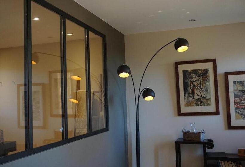 テラス付きジュニアスイート, Chambres D Hôtes Le Pontillaou