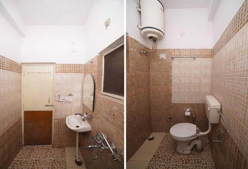 Трехместный Номер Классика, Oyo Flagship 80754 Silver Point