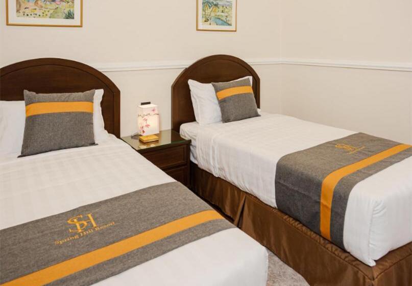 סטודיו משפחתי, Springhill Resort