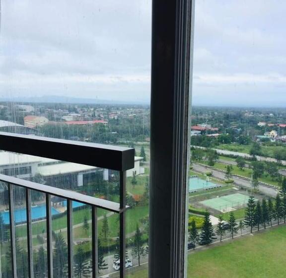 استودیوی استاندارد, R&b Suites Tagaytay