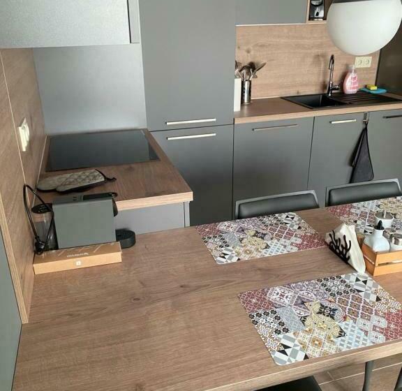 דירת חדר, 7th Sense Boutique Apartments