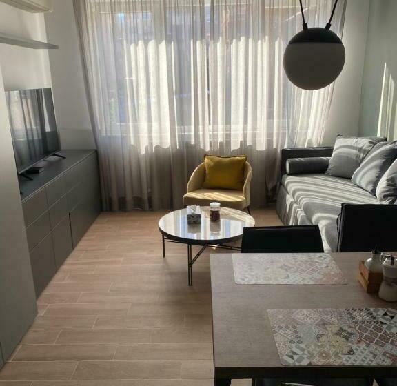 דירת חדר, 7th Sense Boutique Apartments