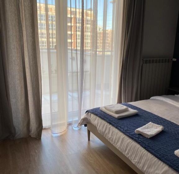 דירת חדר עם טרסה, 7th Sense Boutique Apartments