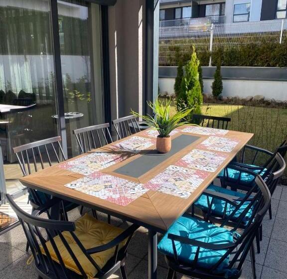 דירת חדר בקומת קרקע, 7th Sense Boutique Apartments