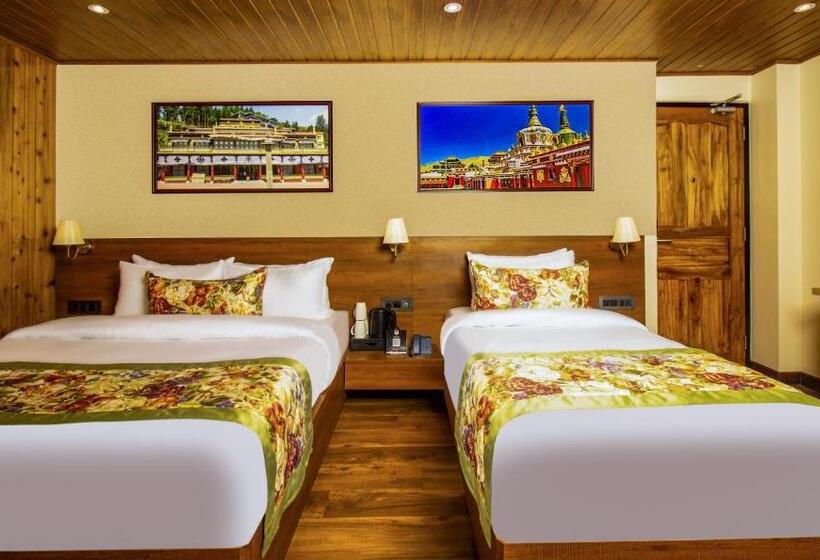 Трехместный Номер Deluxe, Mount Lungta Boutique Hotel & Spa