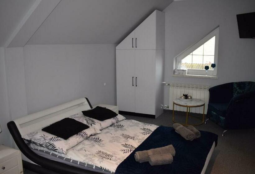 家庭间, Pensjonat Agroturystyczny Mularczyk