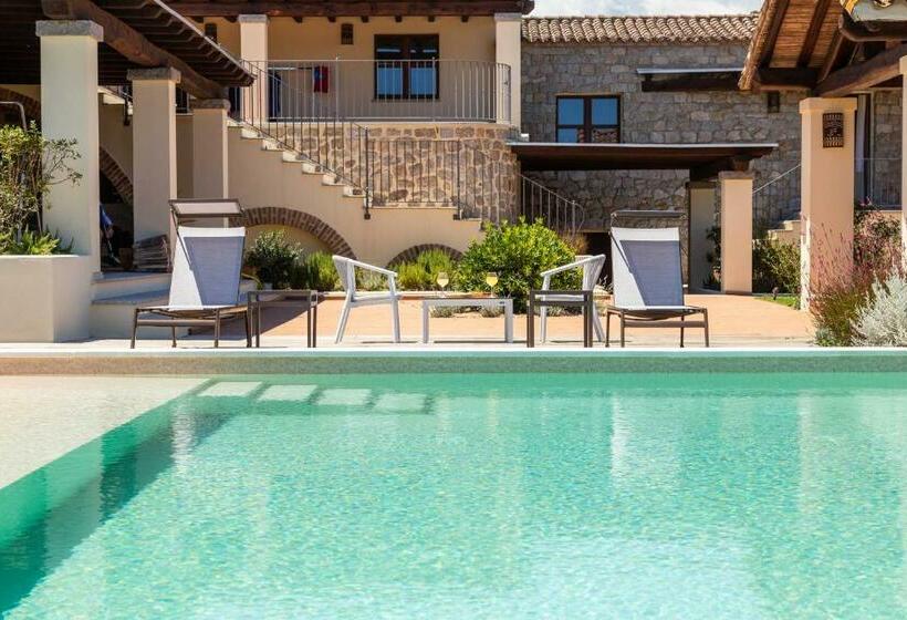 شقة غرفة واحدة مزودة بتراس, Dimore Santa Justa