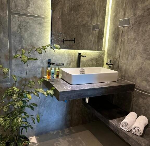 غرفة سوبيريور سرير كينج, Ami Mirissa