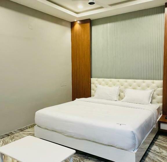 غرفة ديلوكس, Barkah Inn