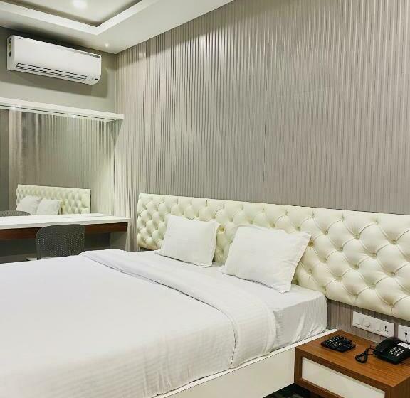 디럭스 룸, Barkah Inn