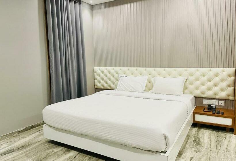 غرفة ديلوكس, Barkah Inn