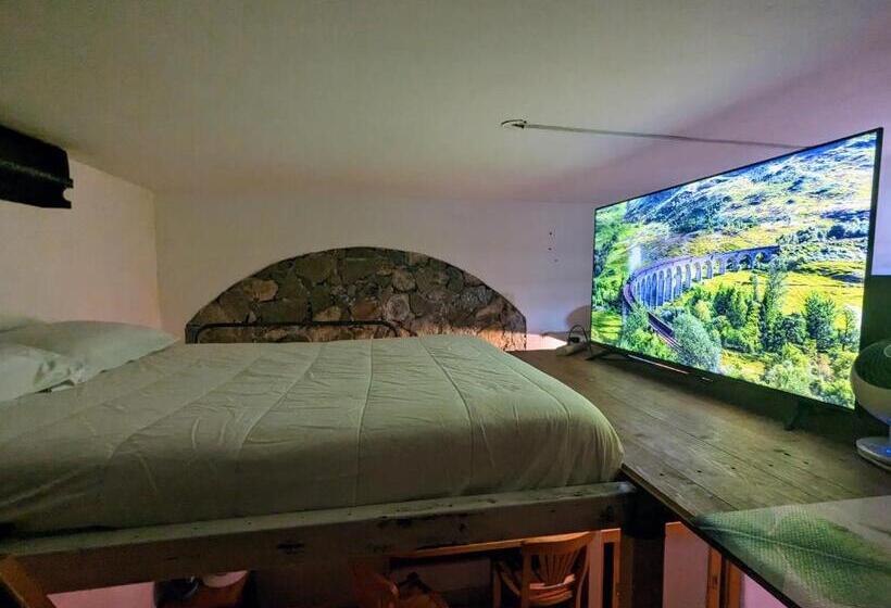 חדר סטנדרט, La Adornada