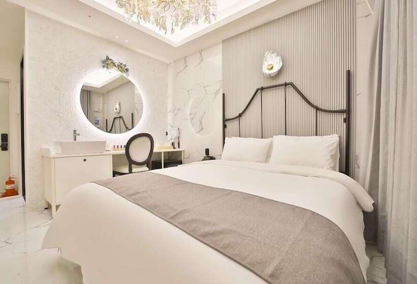 Номер Deluxe, Daegu February Hotel Lions Park