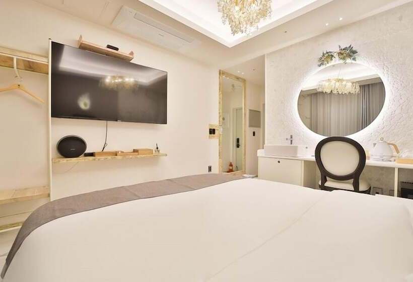 Номер Deluxe, Daegu February Hotel Lions Park