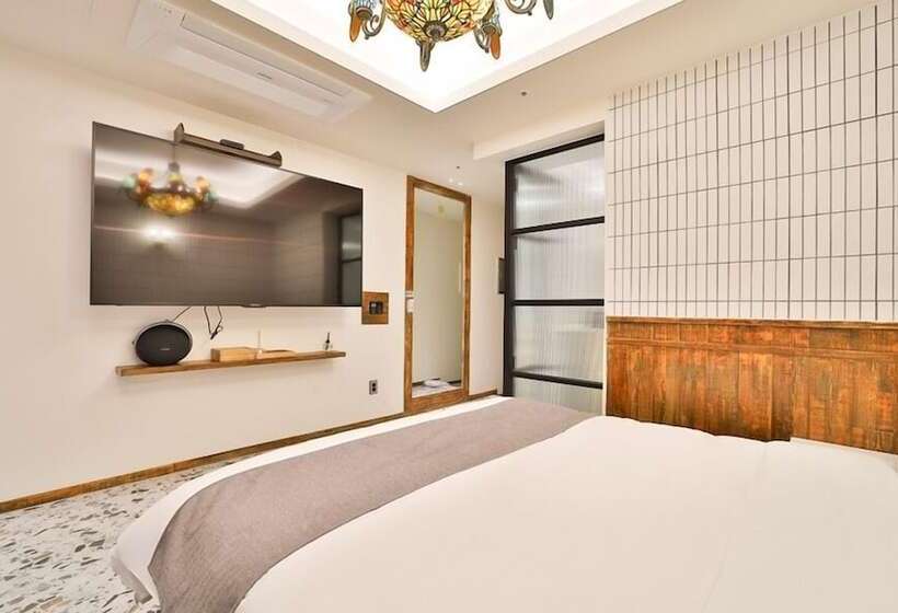 Люкс, Daegu February Hotel Lions Park