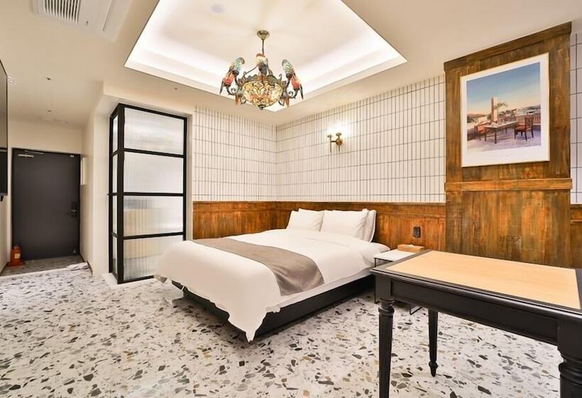 Люкс, Daegu February Hotel Lions Park