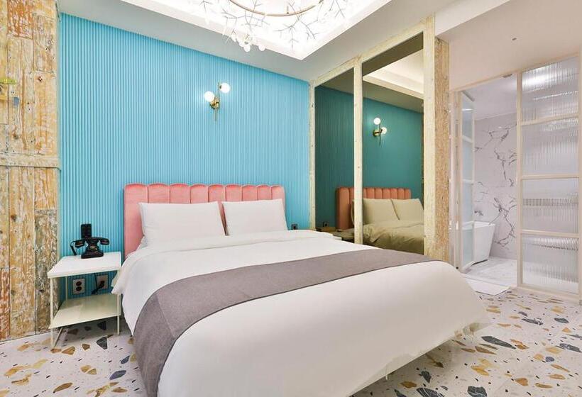 Люкс Повышенной Комфортности, Daegu February Hotel Lions Park