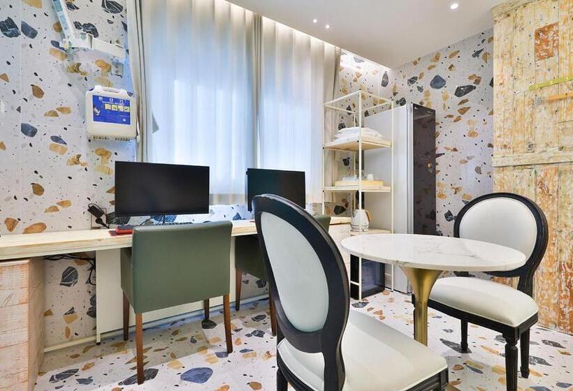 Люкс Повышенной Комфортности, Daegu February Hotel Lions Park