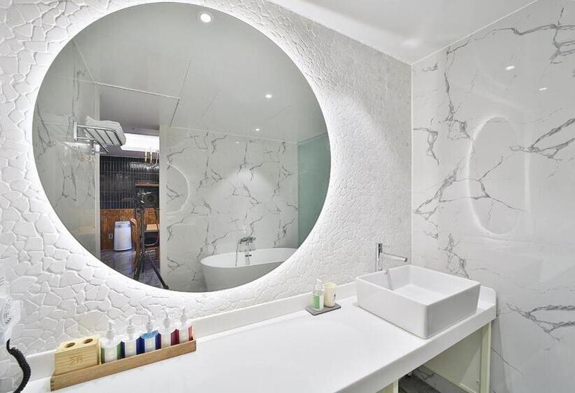 Family Suite, Daegu February Hotel Lions Park