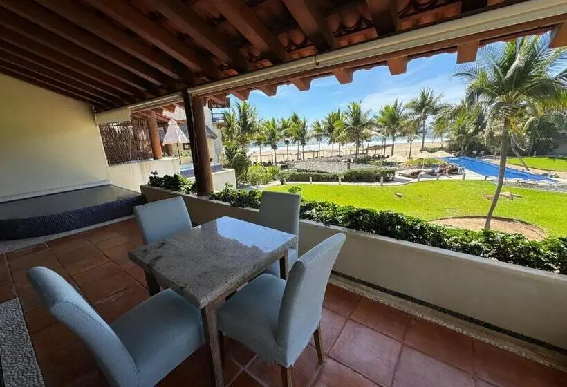 Perhesviitti, Residences At Las Palmas