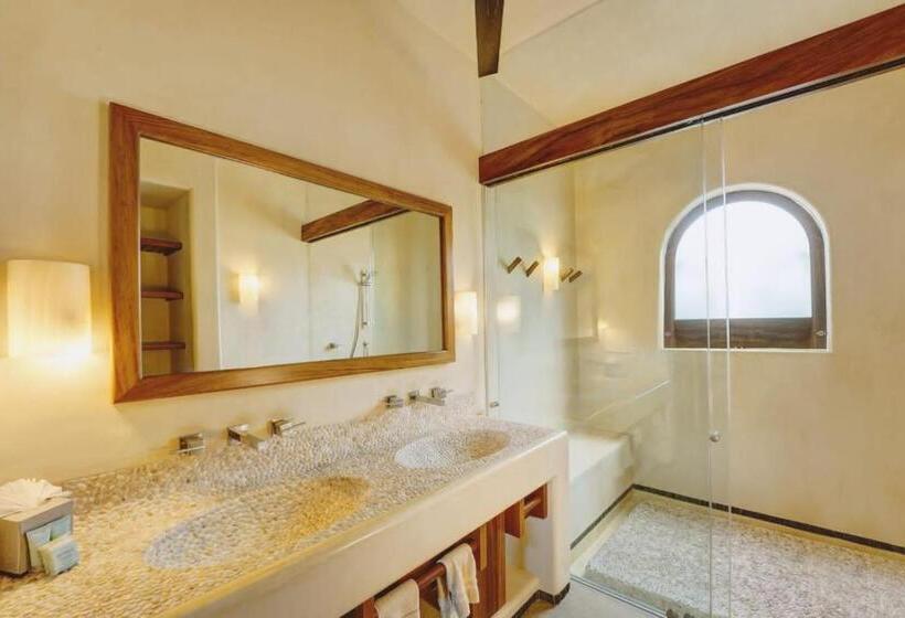 ジュニアスイート, Residences At Las Palmas