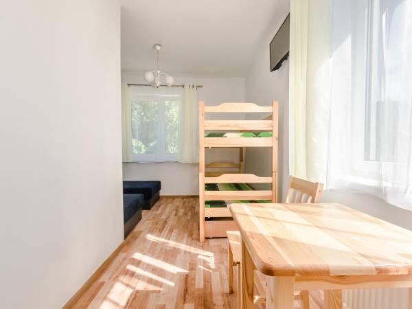 غرفة عائلية, Leśne Zacisze