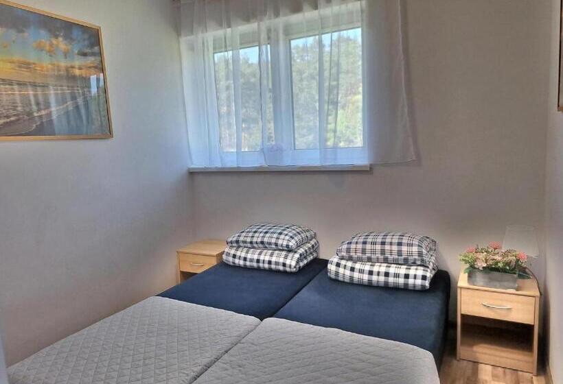 إستديو قياسى مزود بشرفة, Leśne Zacisze