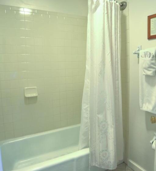 اتاق استاندارد, Blue Mountain Mist Country Inn