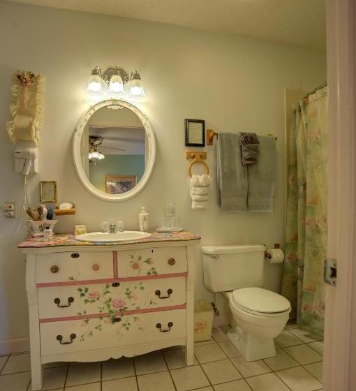 اتاق استاندارد, Blue Mountain Mist Country Inn