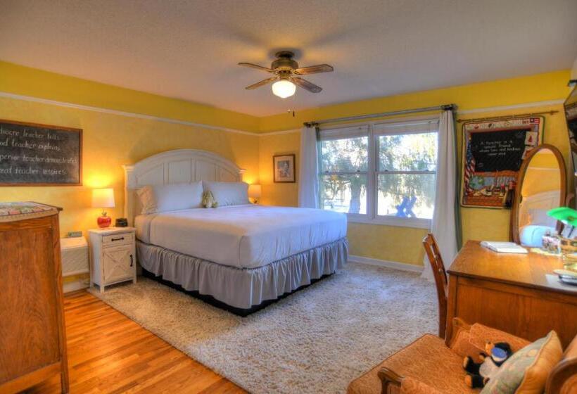 اتاق استاندارد, Blue Mountain Mist Country Inn