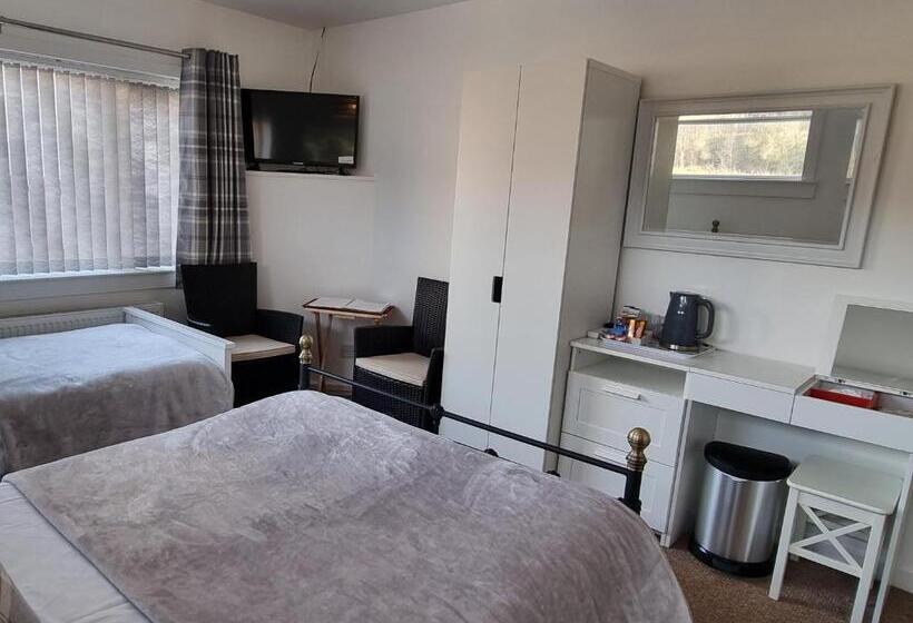اتاق استاندارد سه نفره, Carn Mhor Bed And Breakfast