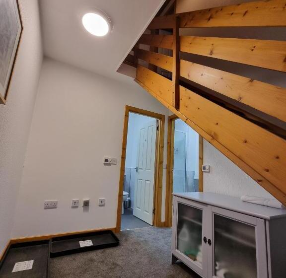 اتاق استاندارد سه نفره, Carn Mhor Bed And Breakfast