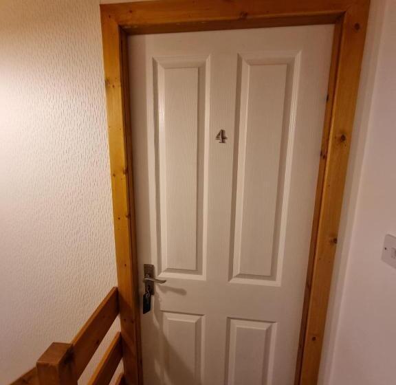 חדר סטנדרט לשלושה, Carn Mhor Bed And Breakfast