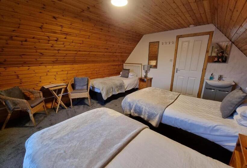 اتاق استاندارد سه نفره, Carn Mhor Bed And Breakfast