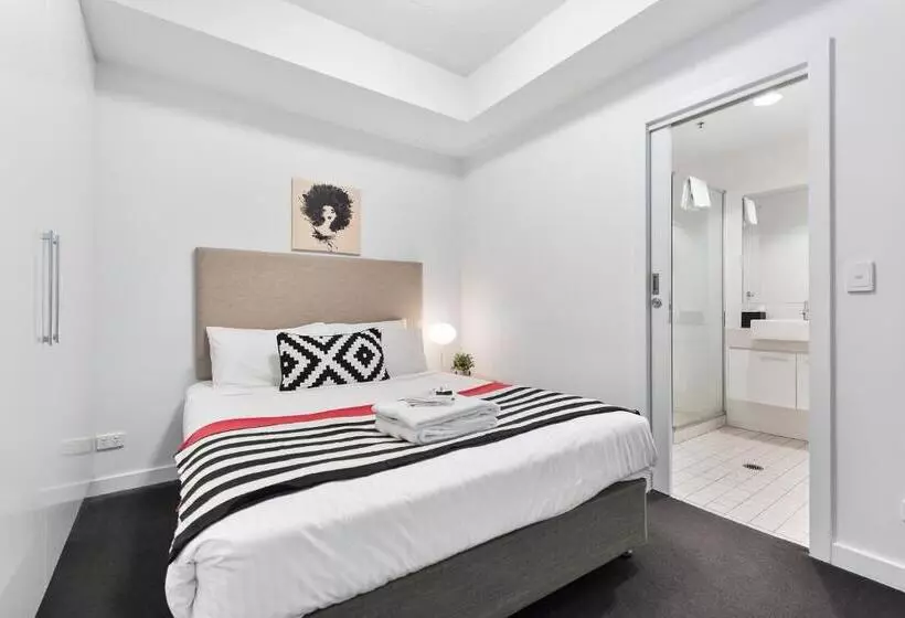 スタンダードスタジオ, Docklands Private Collection   City Harbour Apartments