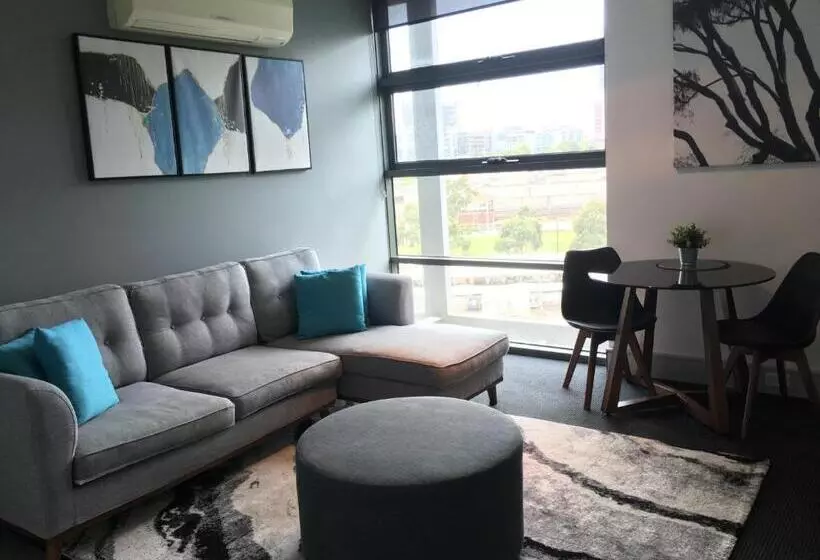 デラックススタジオ, Docklands Private Collection   City Harbour Apartments