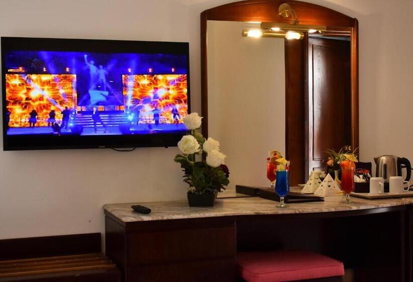 اتاق سوپریور با چشمانداز باغ, Gafy Resort Aqua Park