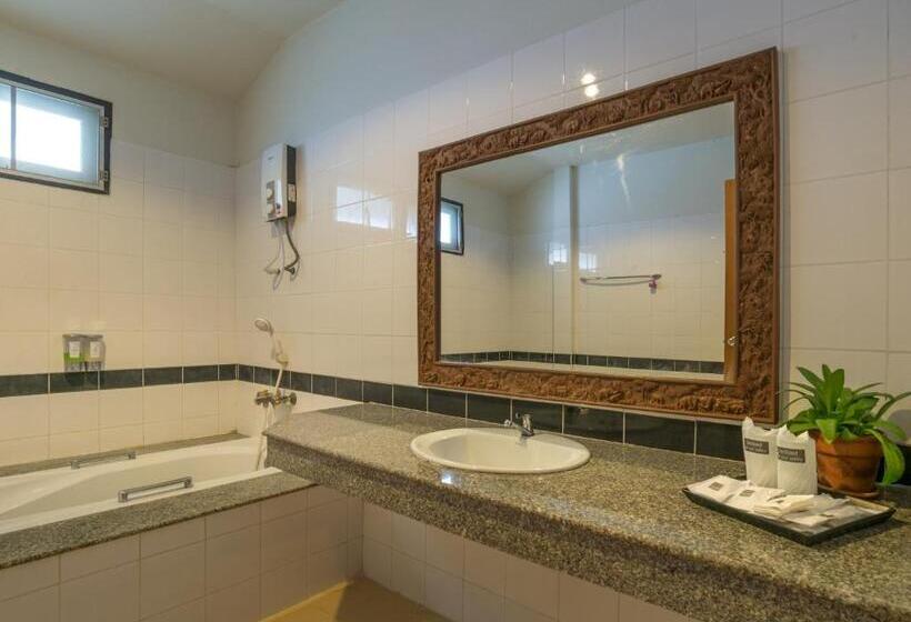 Perhebungalow, Lanta Manda