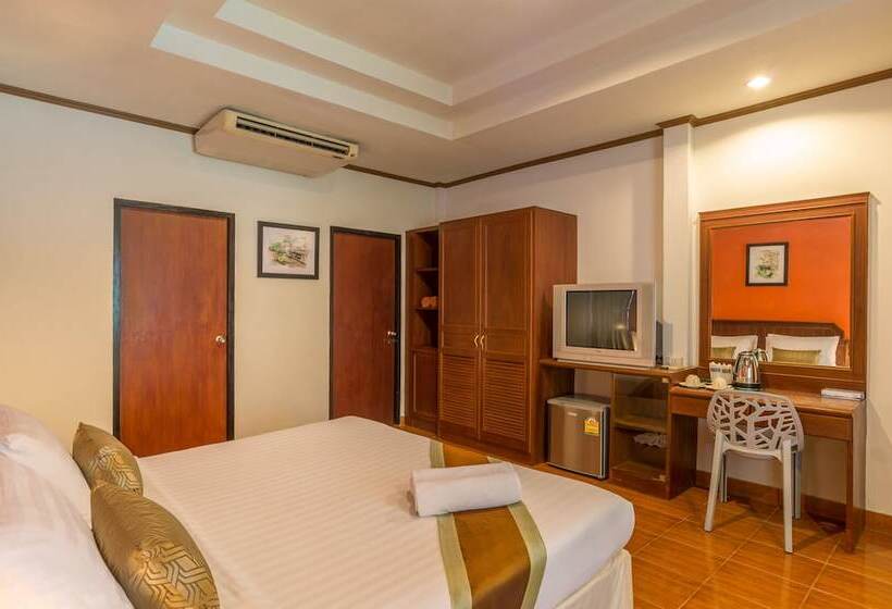 Basic Kolmen Hengen Huone, Lanta Manda