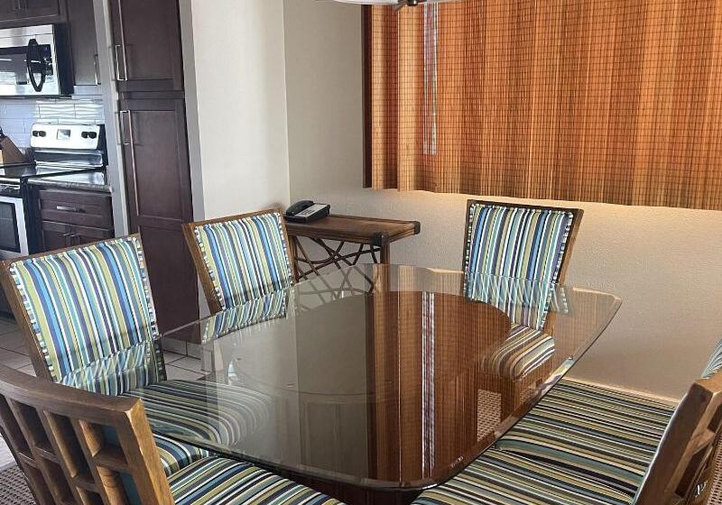 Люкс, Maui Beach Vacation Club