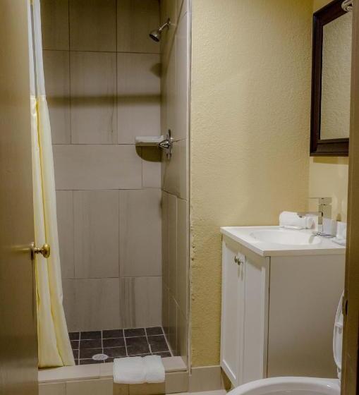 חדר סטנדרט שתי מיטות זוגיות, Relax Inn   Bryson City