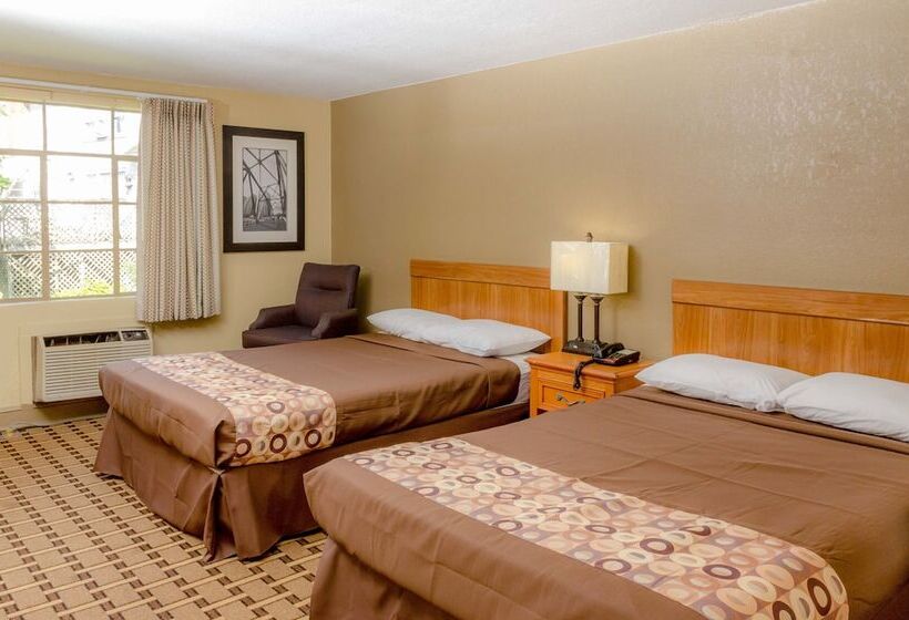 חדר סטנדרט שתי מיטות זוגיות, Relax Inn   Bryson City