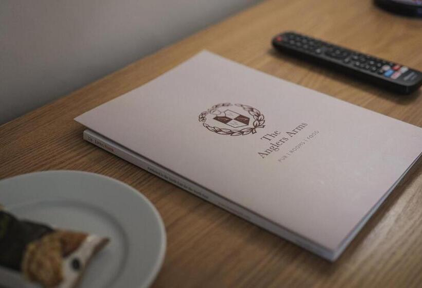 اتاق استاندارد, Anglers Arms