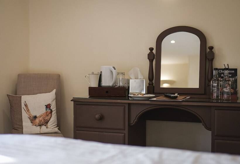 اتاق استاندارد, Anglers Arms